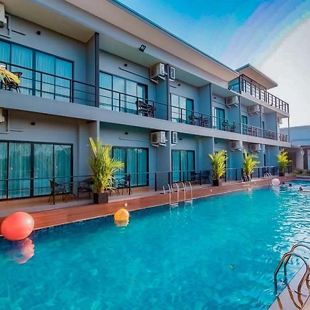 Phuengluang Riverside Hotel Chanthaburi Exterior foto